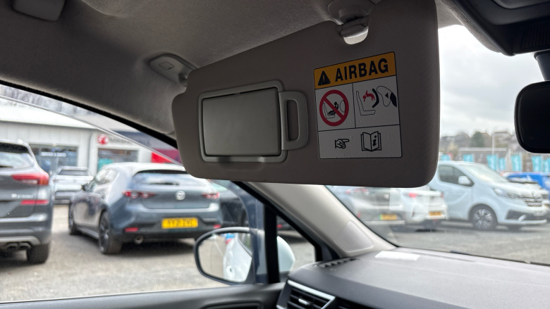 Renault Clio 1.0 TCe 100 Iconic 5dr Petrol Hatchback